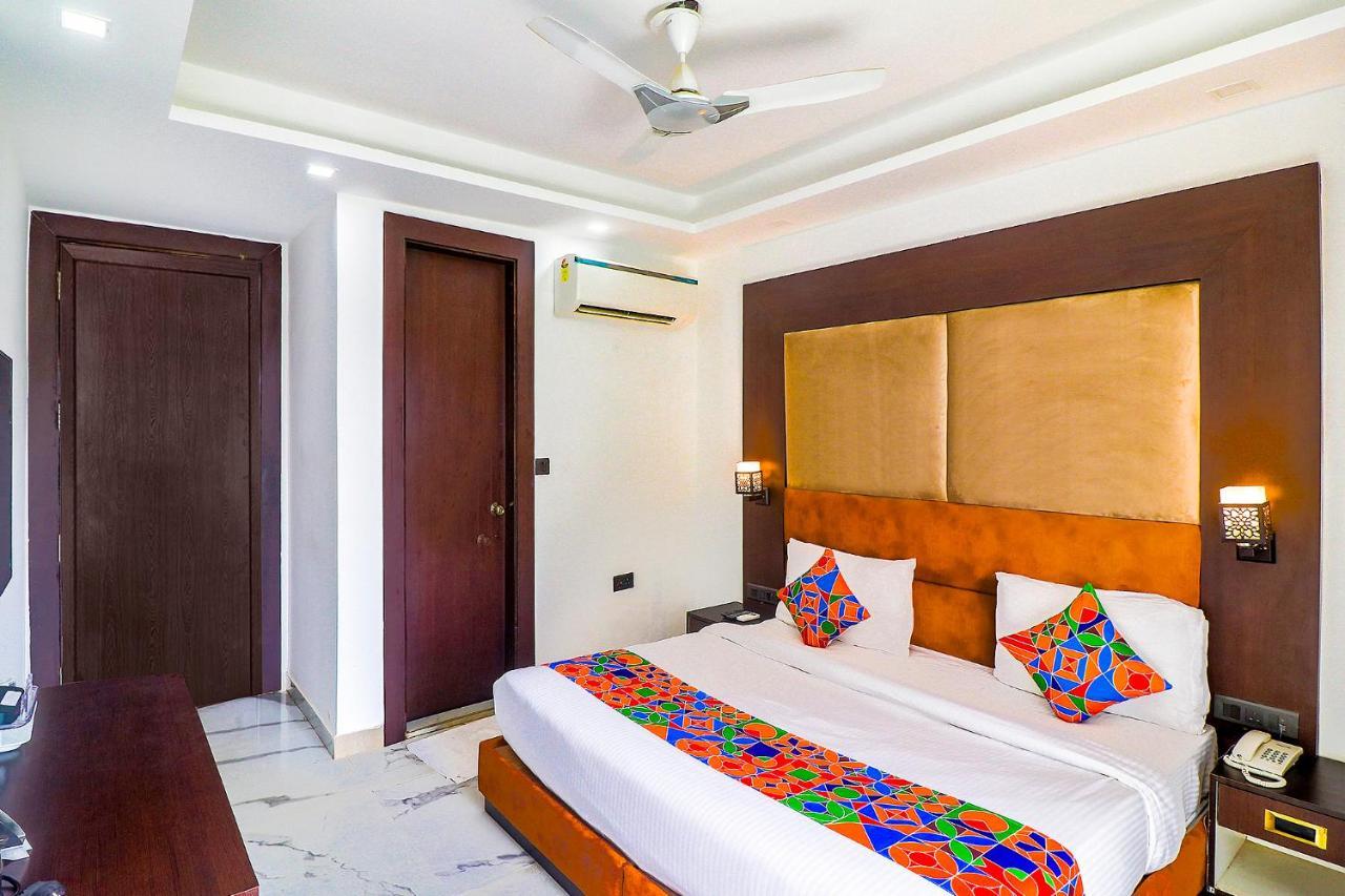 Fabhotel Kiara The Private Suites Gurgaon Exterior foto