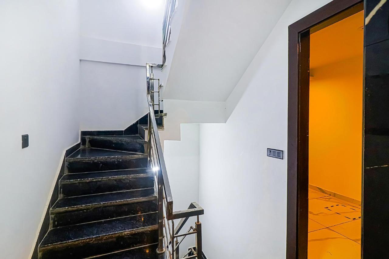 Fabhotel Kiara The Private Suites Gurgaon Exterior foto