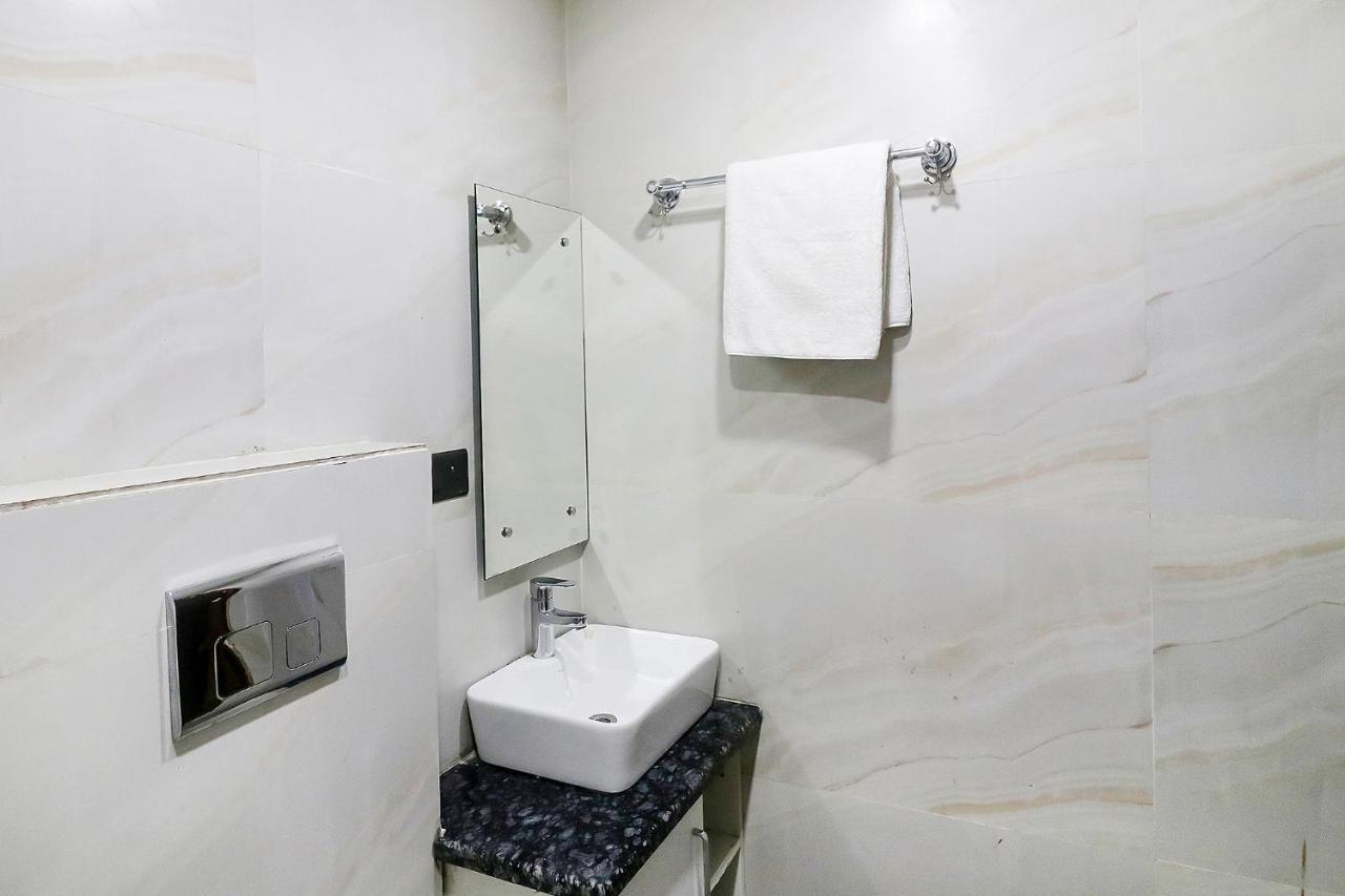 Fabhotel Kiara The Private Suites Gurgaon Exterior foto
